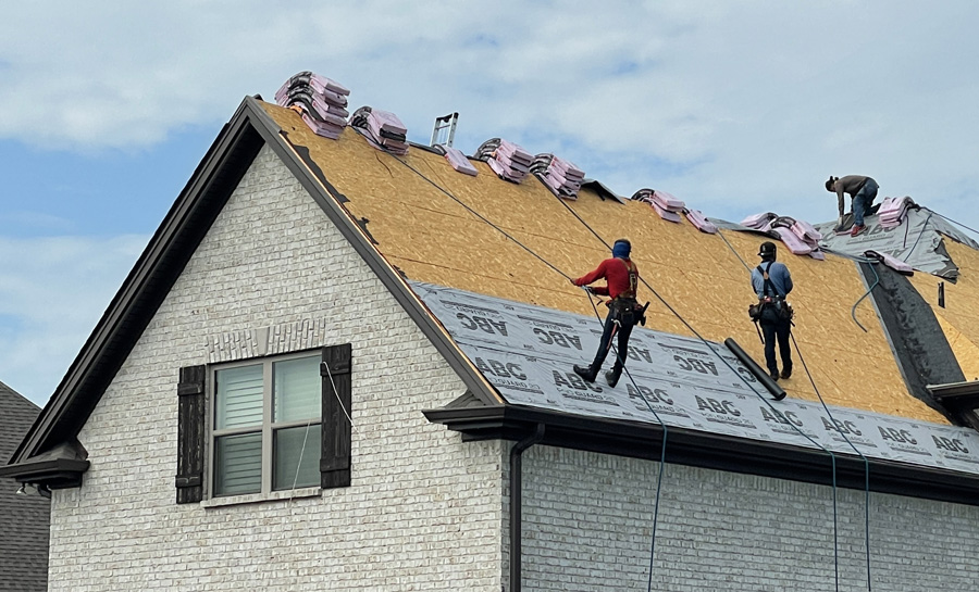 Tips to Help You Find the Best Roof Replacement Contractor