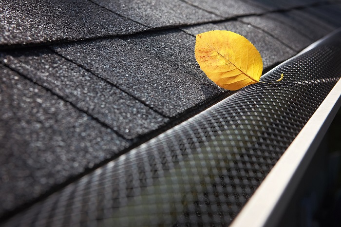 Choosing the Right Gutter Guard & Installers